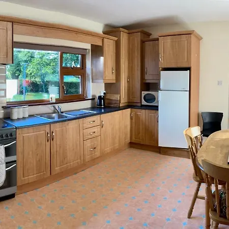 Casa vacanze Lily's - 3 Bedroom Country With Large Garden Sligo