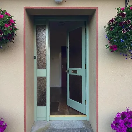 Lily's - 3 Bedroom Country With Large Garden Sligo