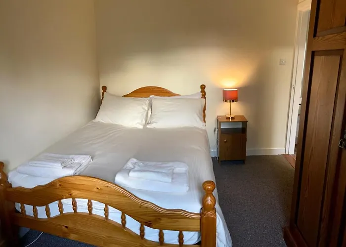 別荘 Lily's - 3 Bedroom Country With Large Garden *